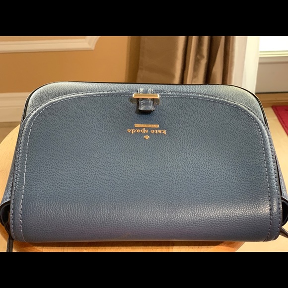Kate spade crossbody - Picture 7 of 13